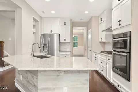 Kitchen - 369 Papyrus Pl, Hillsborough, NC 27278 photo 4 of 5