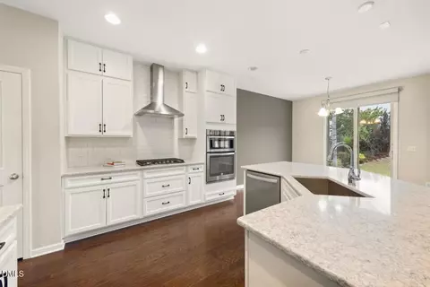 Kitchen - 369 Papyrus Pl, Hillsborough, NC 27278 photo 5 of 5