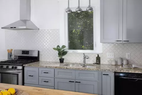 Kitchen - 506 Mallard Ave, Durham, NC 27701 photo 3 of 5