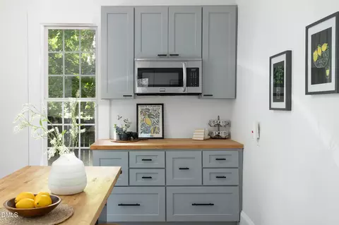 Kitchen - 506 Mallard Ave, Durham, NC 27701 photo 2 of 5