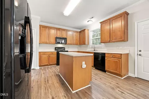 Kitchen - 1 Dawson Ct, Durham, NC 27703 photo 2 of 2