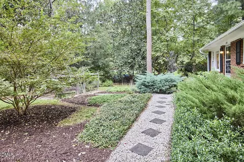 Exterior - 1204 E Oak Dr, Durham, NC 27712 photo 3 of 8