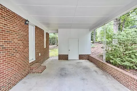 Exterior - 1204 E Oak Dr, Durham, NC 27712 photo 4 of 8