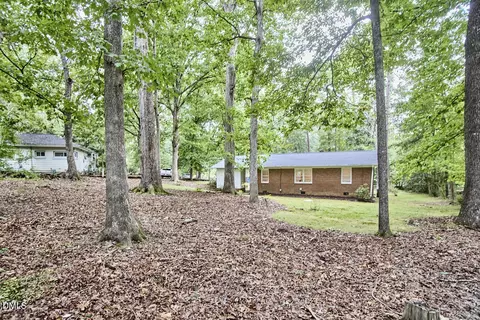 Exterior - 1204 E Oak Dr, Durham, NC 27712 photo 8 of 8