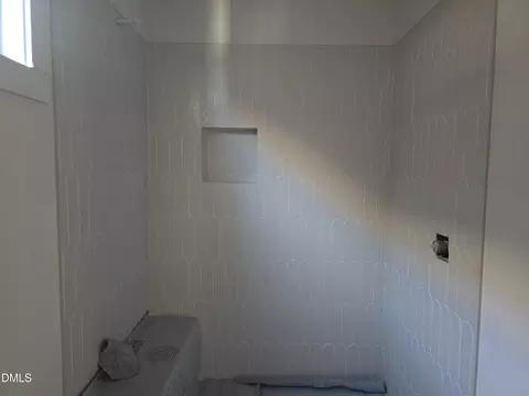 Bath - 612 Hemlock Ave, Durham, NC 27707 photo 3 of 4
