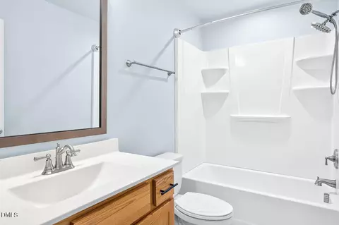 Bath - 248 Kavanaugh Rd, Wake Forest, NC 27587 photo 4 of 4