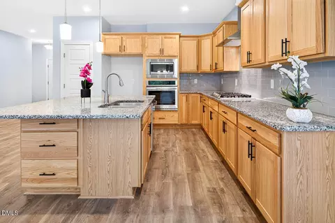 Kitchen - 248 Kavanaugh Rd, Wake Forest, NC 27587 photo 4 of 6