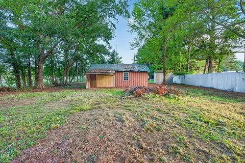 Exterior - 935 Maynard Rd, Godwin, NC 28344 photo 9 of 11