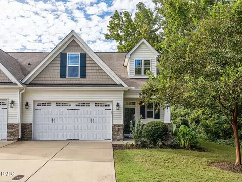 117 Radcliffe Ct, Clayton, NC 27527