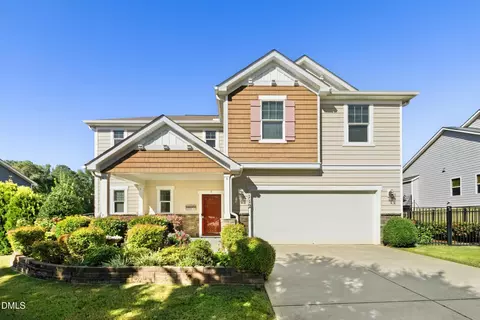 112 Congaree Dr, Holly Springs, NC 27540