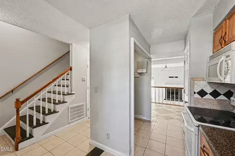 Entry Way - 1505 Kendall Dr, Durham, NC 27703 photo 2 of 4