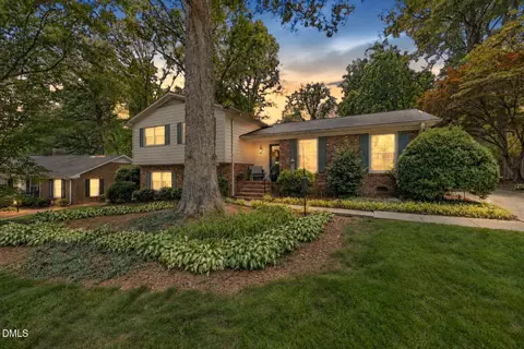 1711 Duval Dr, Greensboro, NC 27410