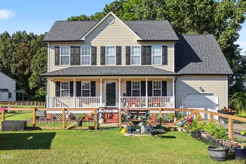 Exterior - 105 Huckleberry Ct, Willow Spring, NC 27592 photo 2 of 7