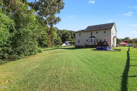 Exterior - 105 Huckleberry Ct, Willow Spring, NC 27592 photo 6 of 7