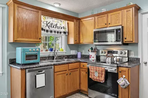 Kitchen - 105 Huckleberry Ct, Willow Spring, NC 27592 photo 1 of 6