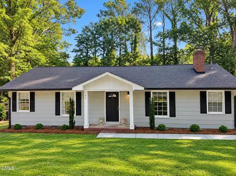 304 Northclift Dr, Raleigh, NC 27609