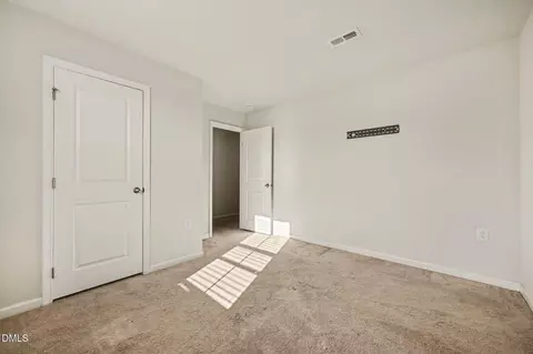 Bedroom - 1008 Bridgewater Dr, Durham, NC 27704 photo 5 of 6