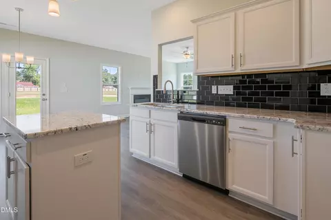 Kitchen - 4317 Main St, Wade, NC 28395 photo 5 of 6