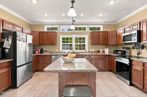 Kitchen - 50 Cutoff Rd, Dunn, NC 28334 photo 1 of 5