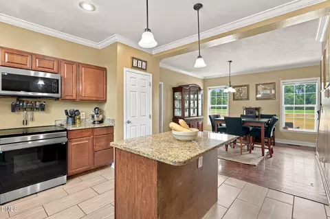 Kitchen - 50 Cutoff Rd, Dunn, NC 28334 photo 5 of 5