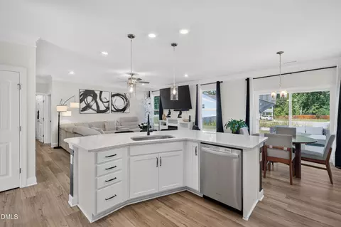 Kitchen - 26 Gander Dr, Benson, NC 27504 photo 6 of 6