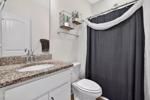 Bath - 26 Gander Dr, Benson, NC 27504 photo 2 of 3