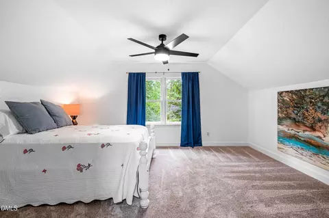 Bedroom - 1110 Chestnut Dr, Smithfield, NC 27577 photo 7 of 7