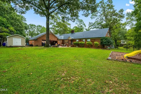 Exterior - 1110 Chestnut Dr, Smithfield, NC 27577 photo 12 of 20