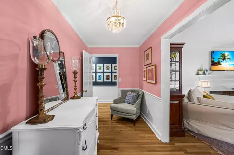 Entry Way - 1110 Chestnut Dr, Smithfield, NC 27577 photo 1 of 4