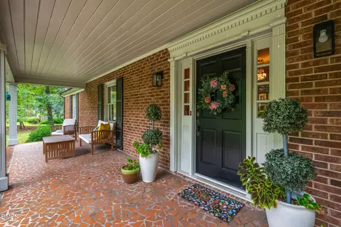 Exterior - 1110 Chestnut Dr, Smithfield, NC 27577 photo 5 of 20