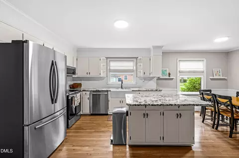 Kitchen - 1110 Chestnut Dr, Smithfield, NC 27577 photo 1 of 3