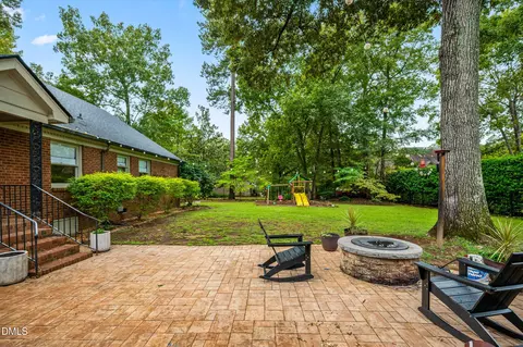 Exterior - 1110 Chestnut Dr, Smithfield, NC 27577 photo 9 of 20
