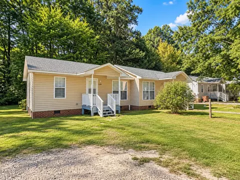 228 Crozier Street Apt 228 230 St #228 + 230, Henderson, NC 27536