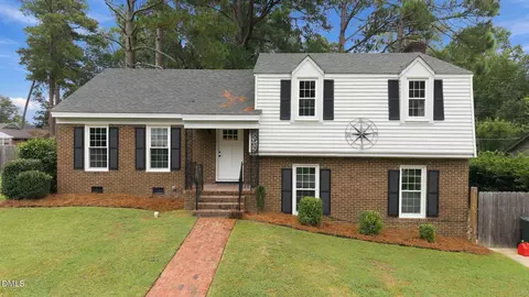 2214 Somerset Dr N, Wilson, NC 27893