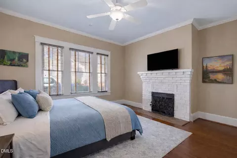 Bedroom - 604 W Divine St, Dunn, NC 28334 photo 2 of 4