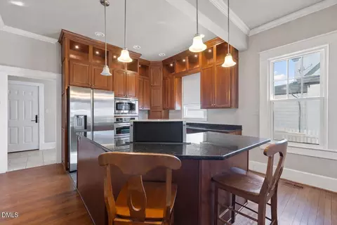 Kitchen - 604 W Divine St, Dunn, NC 28334 photo 4 of 5