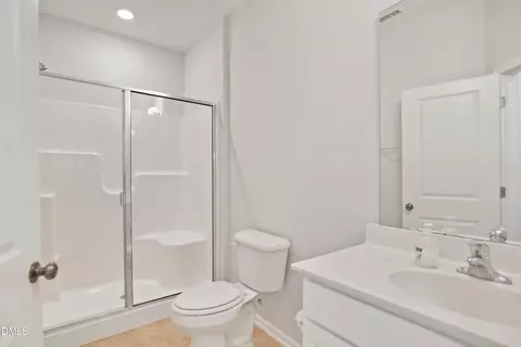 Bath - 1114 Harmony Trl, Durham, NC 27703 photo 3 of 3