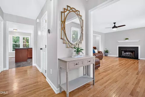 Entry Way - 908 Clifford Dr, Durham, NC 27704 photo 2 of 5