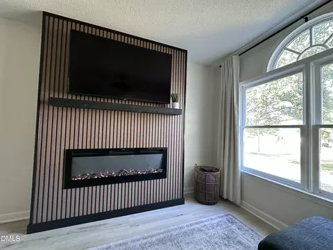 Living - 44 Wallace St, Angier, NC 27501 photo 2 of 2