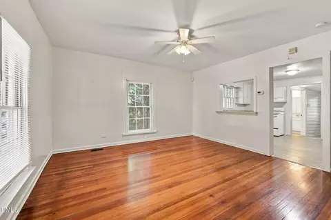 Living - 906 Orient St, Durham, NC 27701 photo 1 of 4