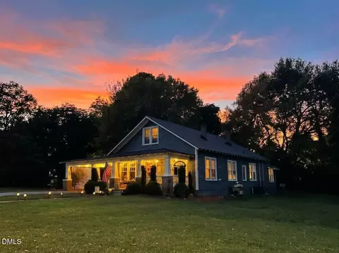 107 N Elm St, Louisburg, NC 27549