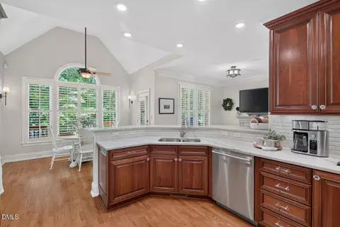 Kitchen - 72 Edgewood Dr, Durham, NC 27713 photo 4 of 5