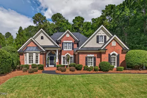 Exterior - 72 Edgewood Dr, Durham, NC 27713 photo 2 of 10