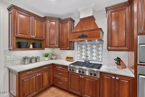 Kitchen - 72 Edgewood Dr, Durham, NC 27713 photo 3 of 5