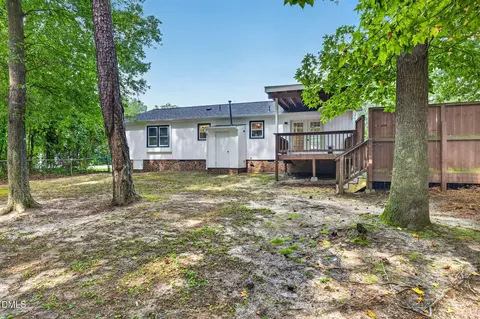 Exterior - 1105 Springview Trl, Garner, NC 27529 photo 8 of 10