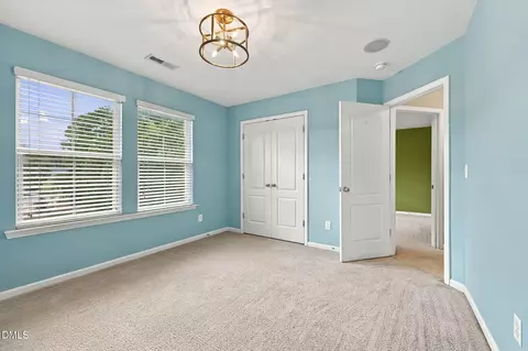 Bedroom - 2116 Hemlock Hill Dr, Durham, NC 27703 photo 2 of 8