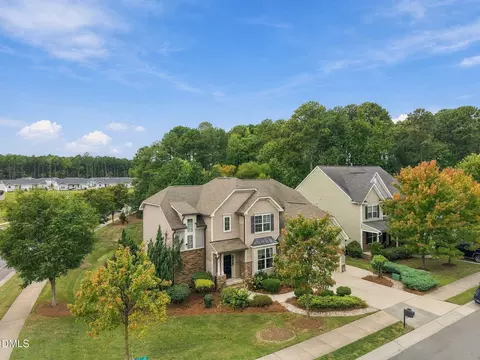 View/Area - 2116 Hemlock Hill Dr, Durham, NC 27703 photo 2 of 7