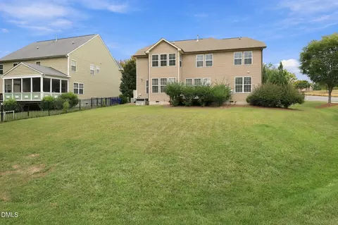 Exterior - 2116 Hemlock Hill Dr, Durham, NC 27703 photo 5 of 7