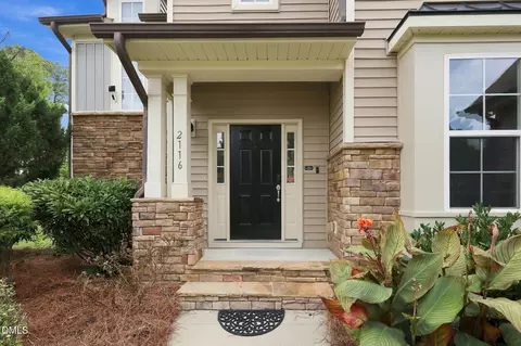 Exterior - 2116 Hemlock Hill Dr, Durham, NC 27703 photo 3 of 7