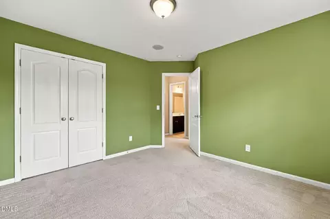 Bedroom - 2116 Hemlock Hill Dr, Durham, NC 27703 photo 5 of 8